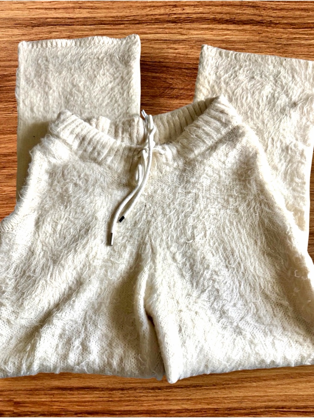 MNML men’s cream fuzzy Pants , Size S